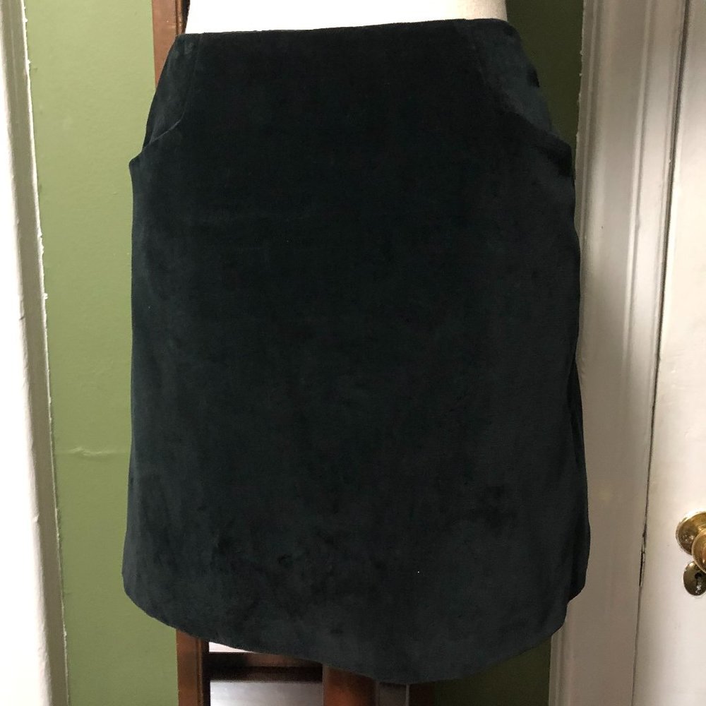 black velvet mini skirt size 4 vintage Banana Republic